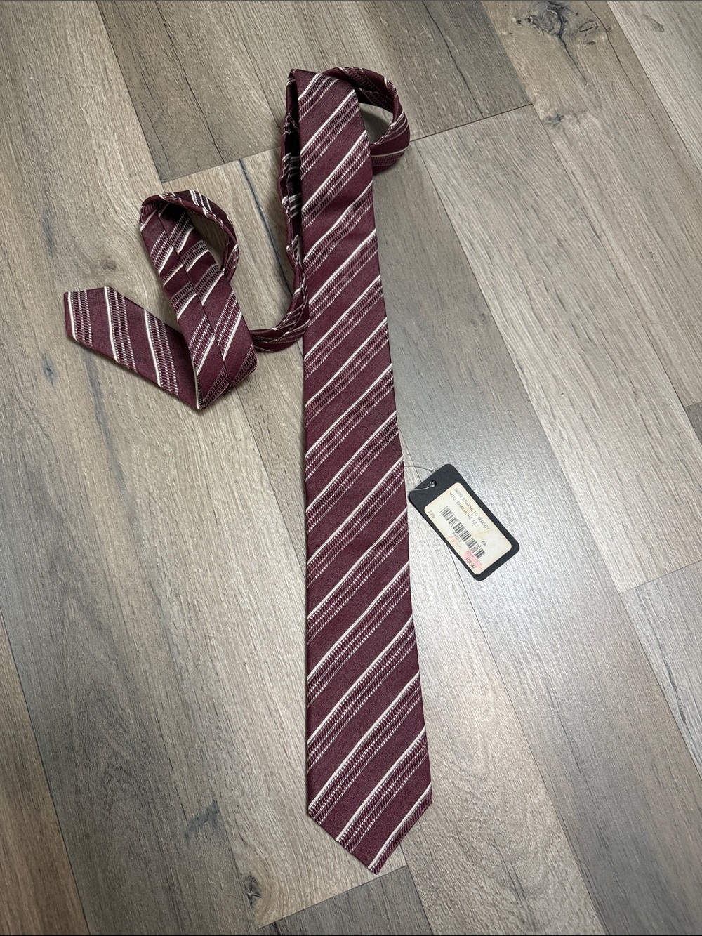 Braore 100% silk Striped Tie - Classic Business Style